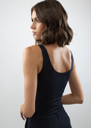 Reversible Scoop Tank Black