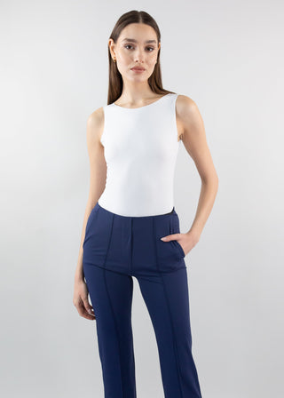reversible scoop tank white